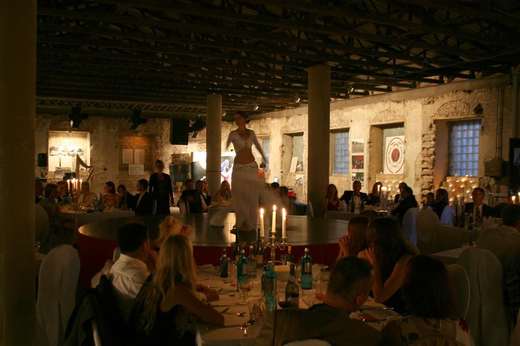 Gaestehaus Am Landgut Schonwalde-Glien エクステリア 写真