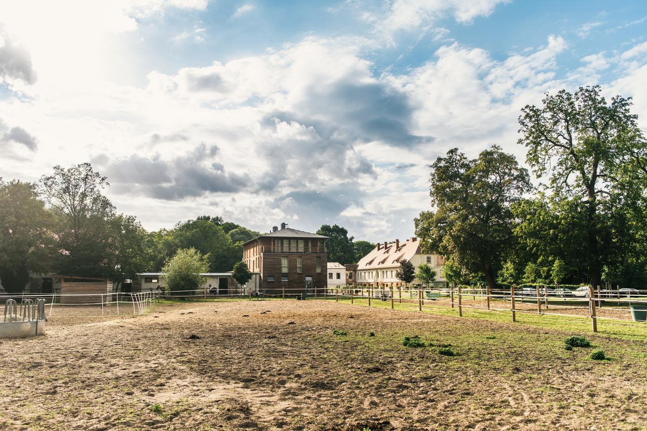 Gaestehaus Am Landgut Schonwalde-Glien エクステリア 写真
